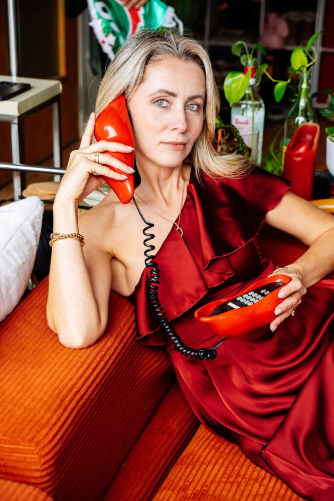 Blondes Today: Fashion, Culture, and the Evolution of a Timeless Hair Color